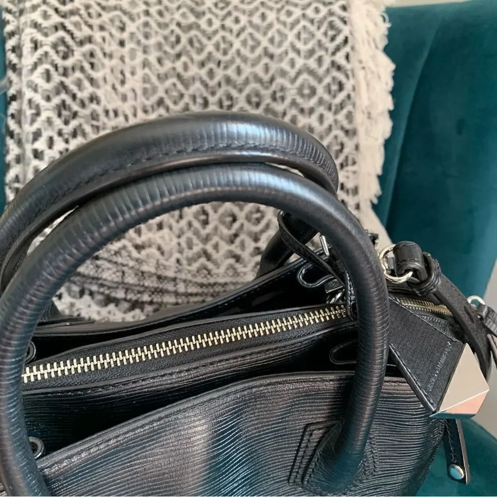 REBECCA MINKOFF BLACK LEATHER SATCHEL BAG